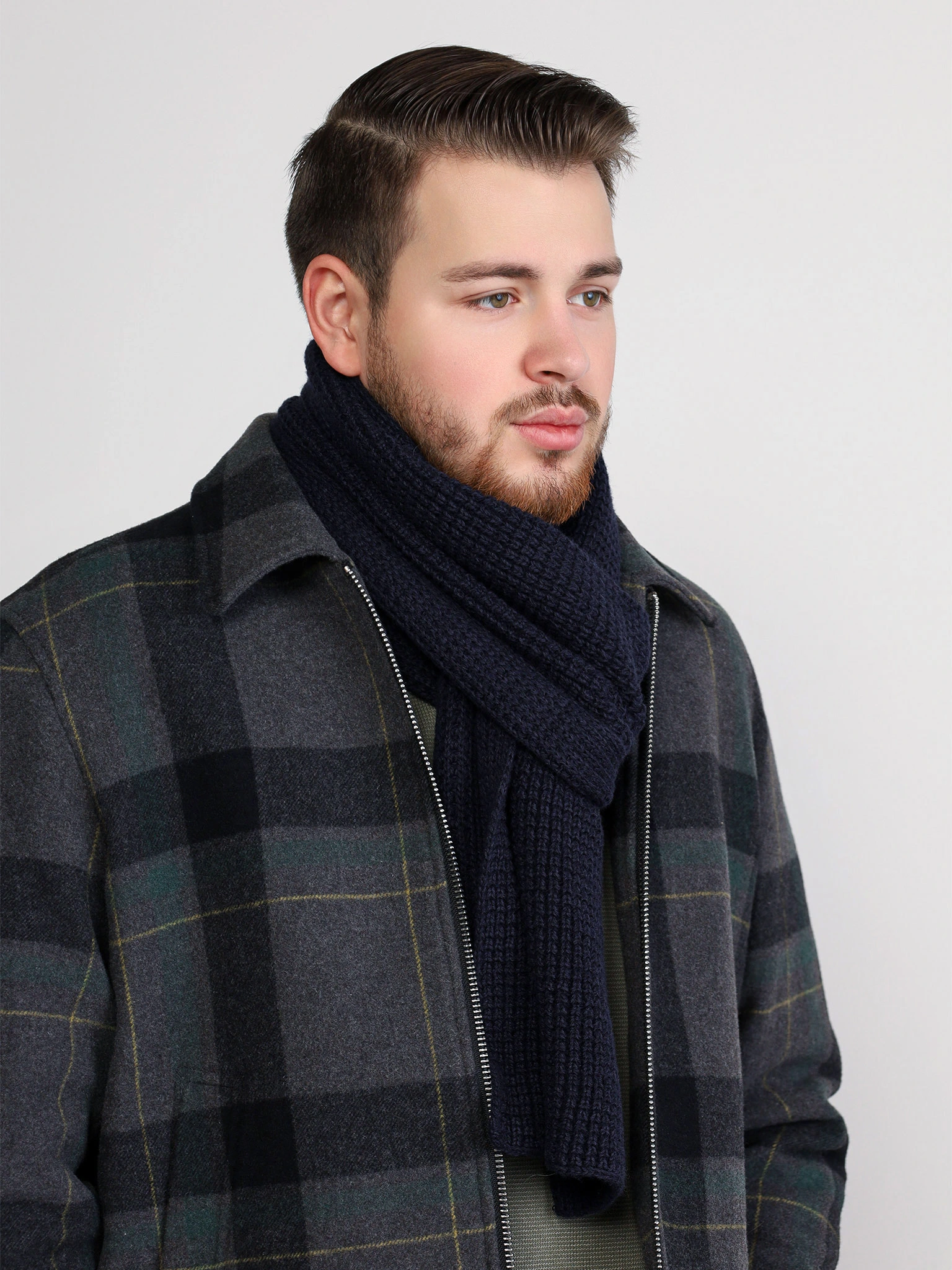 Шарф синего цвета из смесового хлопка